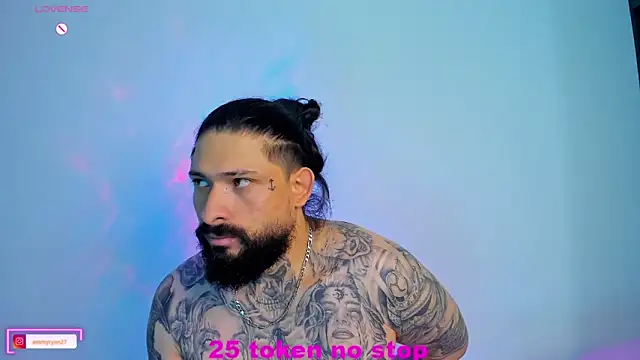 Snapshot of 1ammyryan chatting on 13, 10, 2025 1ammyryan online show from 13, 10, 2025