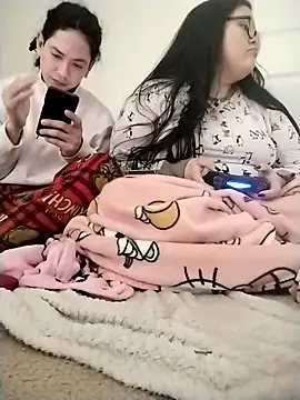 LiverandBrat77 online show from 31, 1, 2026