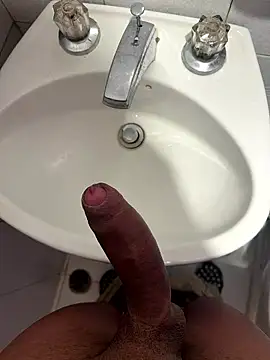 hurrencam online show from 12, 1, 2026