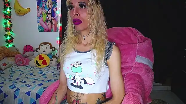 flaquita corall online show from 15, 4, 2026