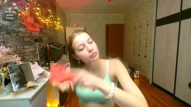   Aphrodita  wow   online show from 3, 3, 2026