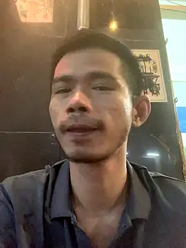 Snapshot of x0x-Philip-x0x chatting on 5, 10, 2025 x0x-Philip-x0x online show from 5, 10, 2025