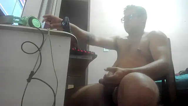 Snapshot of Novin18RJ chatting on 14, 3, 2025 Novin18RJ online show from 14, 3, 2025