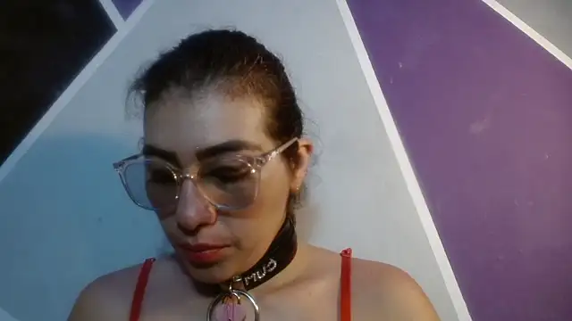 DaMikaela  online show from 8, 2, 2026