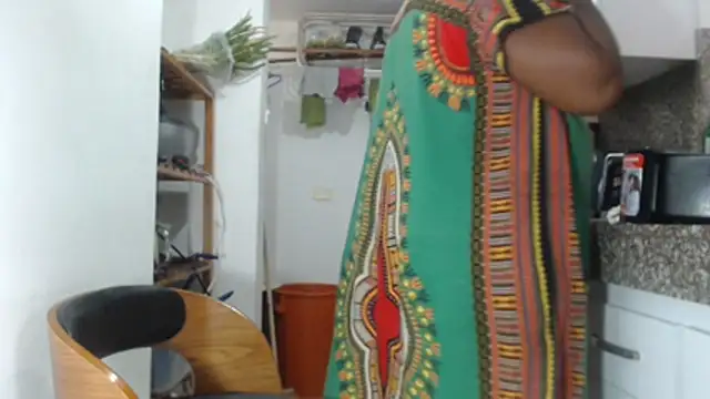 Snapshot of LiraRusso chatting on 1, 3, 2026 LiraRusso online show from 1, 3, 2026