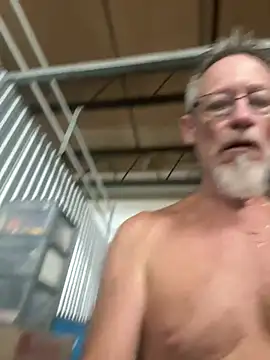 Snapshot of Daddysthick chatting on 7, 7, 2026 Daddysthick online show from 7, 7, 2026