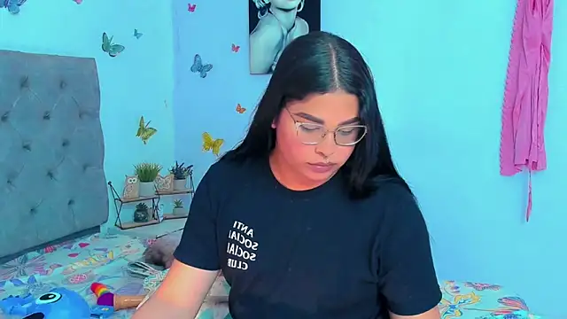 mabellfox online show from 8, 1, 2025