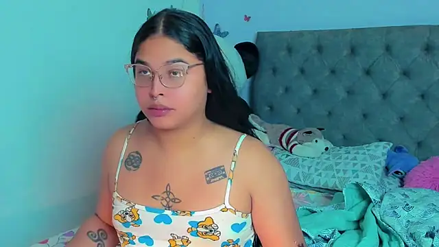 mabellfox online show from 6, 3, 2025