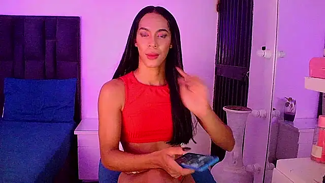 Snapshot of carmen14 chatting on 18, 12, 2024 carmen14 online show from 18, 12, 2024