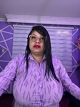 MiiaaJoness online show from 31, 3, 2026