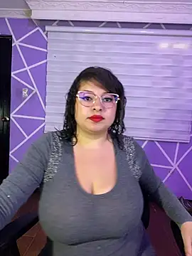 MiiaaJoness online show from 15, 7, 2026