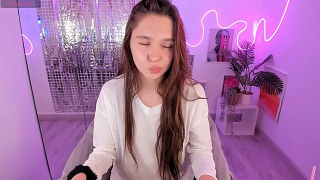 Snapshot of ChloeSunny chatting on 3, 7, 2026 ChloeSunny online show from 3, 7, 2026