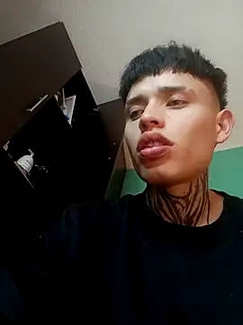  justinmoon2 online show from 8, 2, 2025