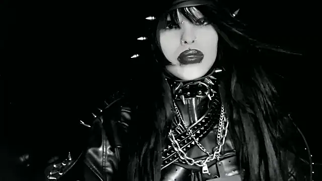 XXIOUX online show from 4, 4, 2026