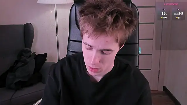 Snapshot of _tokyo_ghoul chatting on 13, 12, 2024  tokyo ghoul online show from 13, 12, 2024