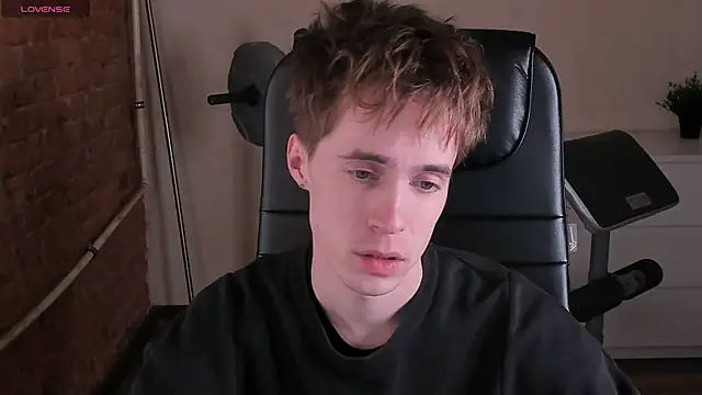 Snapshot of _tokyo_ghoul chatting on 27, 12, 2024  tokyo ghoul online show from 27, 12, 2024