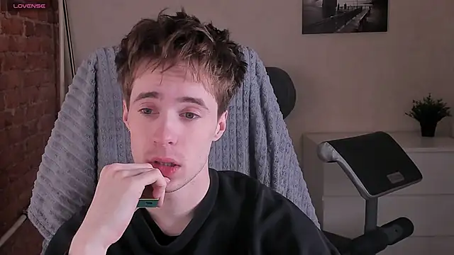 Snapshot of _tokyo_ghoul chatting on 29, 12, 2024  tokyo ghoul online show from 29, 12, 2024