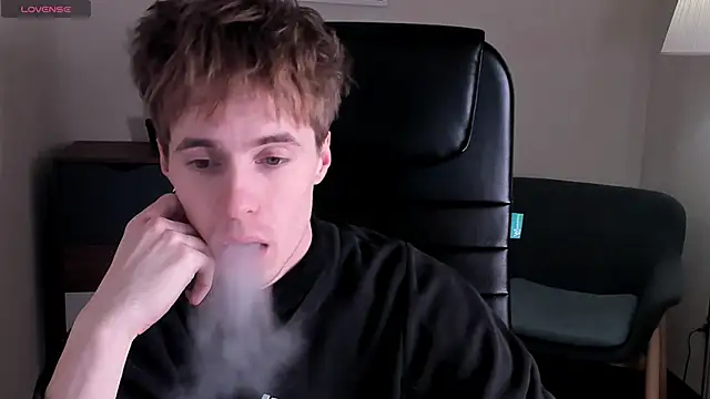 Snapshot of _tokyo_ghoul chatting on 3, 1, 2025  tokyo ghoul online show from 3, 1, 2025