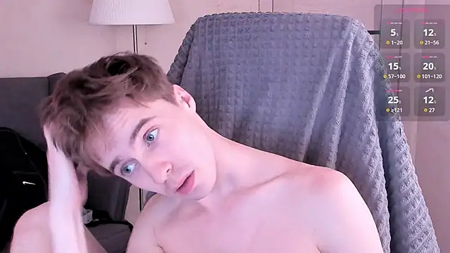 Snapshot of _tokyo_ghoul chatting on 5, 1, 2025  tokyo ghoul online show from 5, 1, 2025