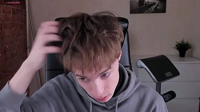 Snapshot of _tokyo_ghoul chatting on 17, 1, 2025  tokyo ghoul online show from 17, 1, 2025