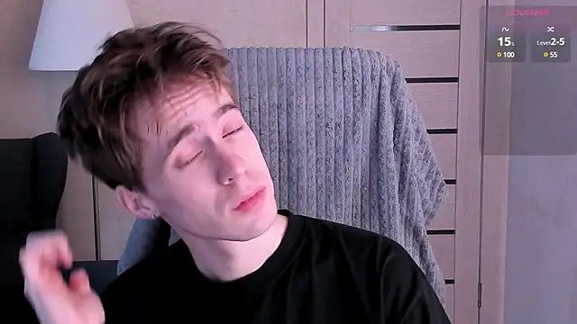 Snapshot of _tokyo_ghoul chatting on 18, 1, 2025  tokyo ghoul online show from 18, 1, 2025