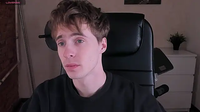 Snapshot of _tokyo_ghoul chatting on 24, 1, 2025  tokyo ghoul online show from 24, 1, 2025