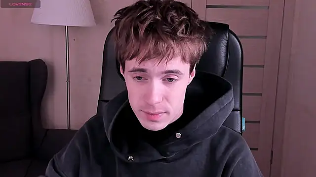 Snapshot of _tokyo_ghoul chatting on 25, 1, 2025  tokyo ghoul online show from 25, 1, 2025