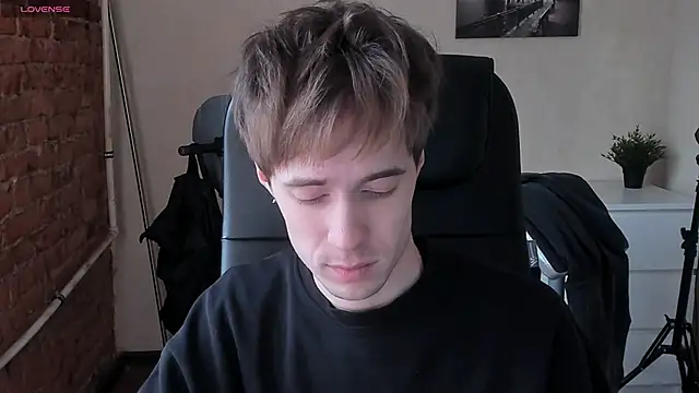 Snapshot of _tokyo_ghoul chatting on 6, 2, 2025  tokyo ghoul online show from 6, 2, 2025