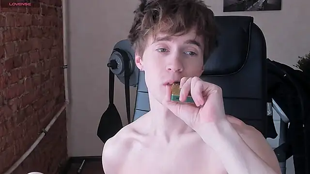 Snapshot of _tokyo_ghoul chatting on 28, 2, 2025  tokyo ghoul online show from 28, 2, 2025