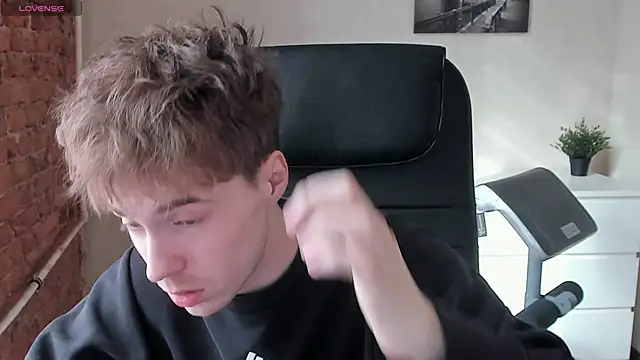 Snapshot of _tokyo_ghoul chatting on 7, 3, 2025  tokyo ghoul online show from 7, 3, 2025