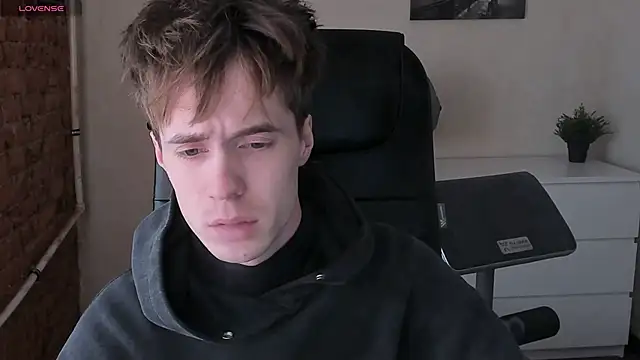 Snapshot of _tokyo_ghoul chatting on 14, 3, 2025  tokyo ghoul online show from 14, 3, 2025