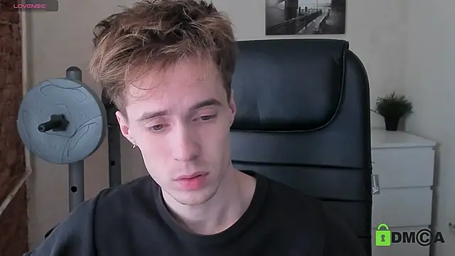 Snapshot of _tokyo_ghoul chatting on 13, 9, 2025  tokyo ghoul online show from 13, 9, 2025