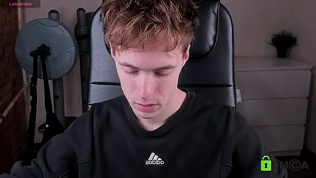 Snapshot of _tokyo_ghoul chatting on 20, 9, 2025  tokyo ghoul online show from 20, 9, 2025