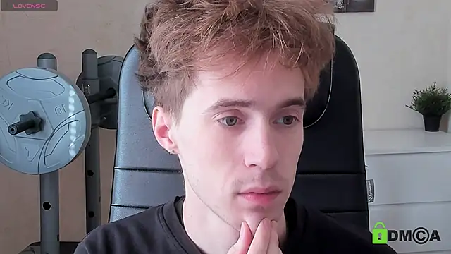 Snapshot of _tokyo_ghoul chatting on 28, 9, 2025  tokyo ghoul online show from 28, 9, 2025