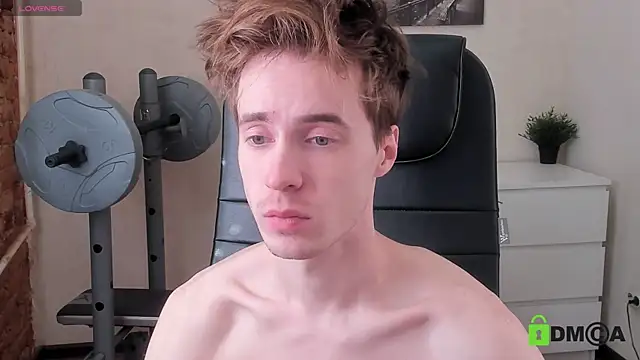 Snapshot of _tokyo_ghoul chatting on 17, 10, 2025  tokyo ghoul online show from 17, 10, 2025