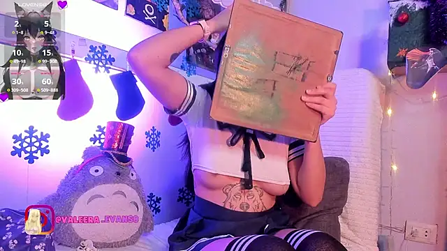 Snapshot of Valeera_Evans8 chatting on 23, 12, 2024 Valeera Evans8 online show from 23, 12, 2024