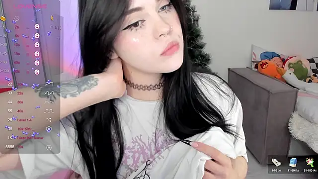 SelenaCute online show from 9, 1, 2025