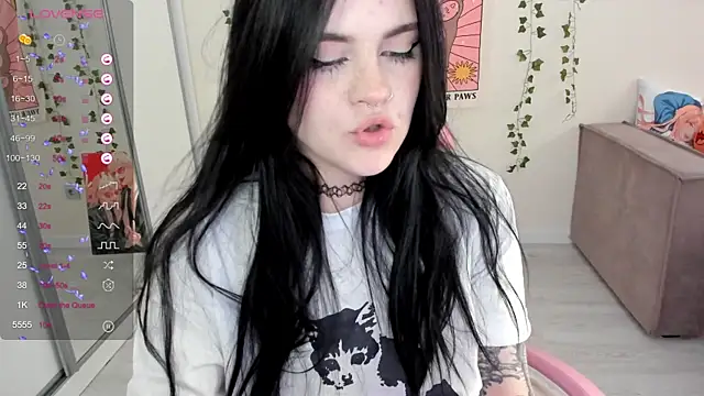 SelenaCute online show from 7, 2, 2025