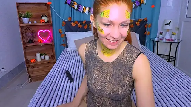 LucieHells online show from 30, 10, 2025