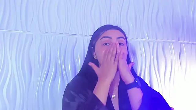 Snapshot of Abby__colins chatting on 14, 10, 2025 Abby  colins online show from 14, 10, 2025