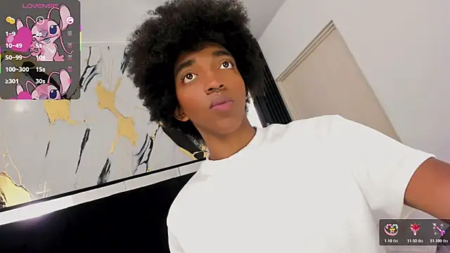 Snapshot of eileen_tanihara chatting on 16, 1, 2026 eileen tanihara online show from 16, 1, 2026