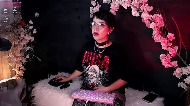 kitty roxy online show from 28, 5, 2026
