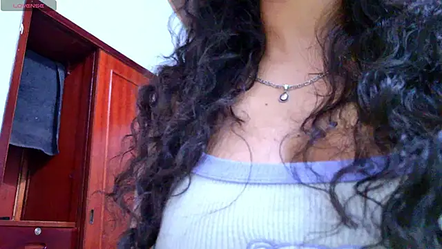 laureentt  online show from 18, 9, 2025