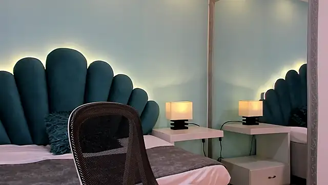 sharlott18 online show from 13, 10, 2025