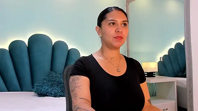 sharlott18 online show from 22, 10, 2025