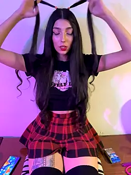 Snapshot of Felicia_smok3 chatting on 2, 10, 2025 Felicia smok3 online show from 2, 10, 2025