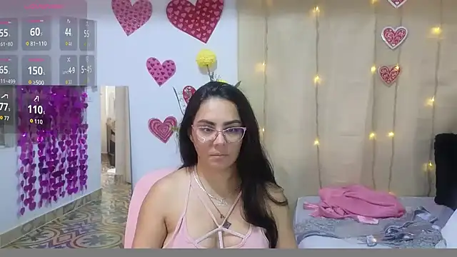 lovely trix online show from 26, 11, 2025