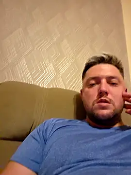 Snapshot of frank08011 chatting on 21, 3, 2026 frank08011 online show from 21, 3, 2026