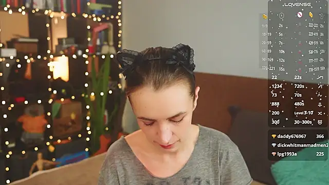 bananya kitty online show from 17, 3, 2026