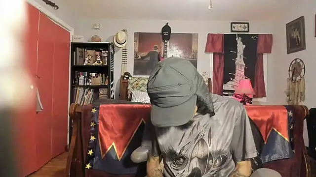 RoosterWabbit online show from 11, 3, 2025